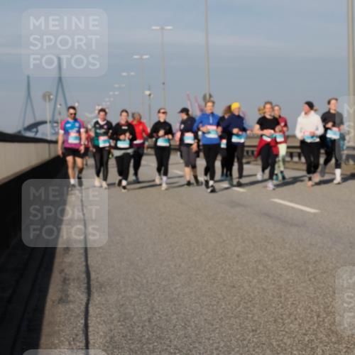 03.10.2025 - Köhlbrandbrückenlauf Fabian Wolf http://msf.ph/oto/9067070 03.10.2025 10:10:01 Position 3  meine-sportfotos.de