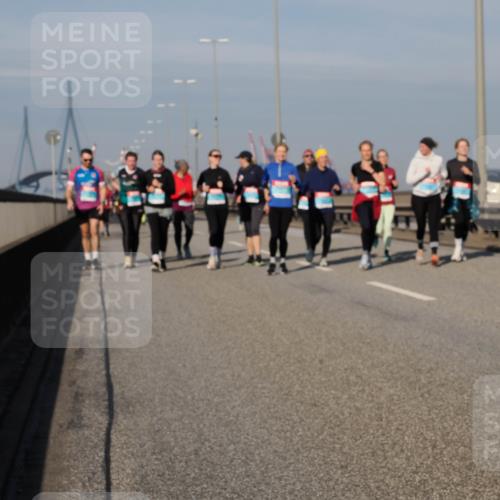 03.10.2025 - Köhlbrandbrückenlauf Fabian Wolf http://msf.ph/oto/9067072 03.10.2025 10:10:01 Position 3  meine-sportfotos.de