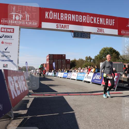 03.10.2025 - Köhlbrandbrückenlauf Lena Gebhardt http://msf.ph/oto/9067154 03.10.2025 13:31:08 Ziel 4734, 4800, 5185, 5206, 5349, 6375 meine-sportfotos.de
