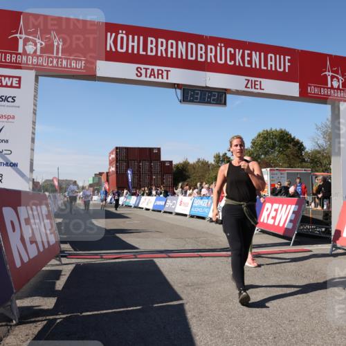 03.10.2025 - Köhlbrandbrückenlauf Lena Gebhardt http://msf.ph/oto/9067275 03.10.2025 13:31:21 Ziel 4800, 4967, 5030, 5310, 5362, 5378, 5518, 5519, 5772, 5773, 6242, 6243, 6559, 6597, 6731 meine-sportfotos.de