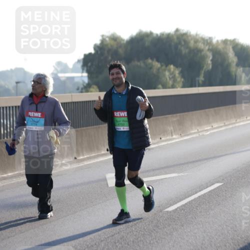 03.10.2025 - Köhlbrandbrückenlauf Jannik Wohlers http://msf.ph/oto/9067411 03.10.2025 09:29:45 Position 3 3774, 9702 meine-sportfotos.de
