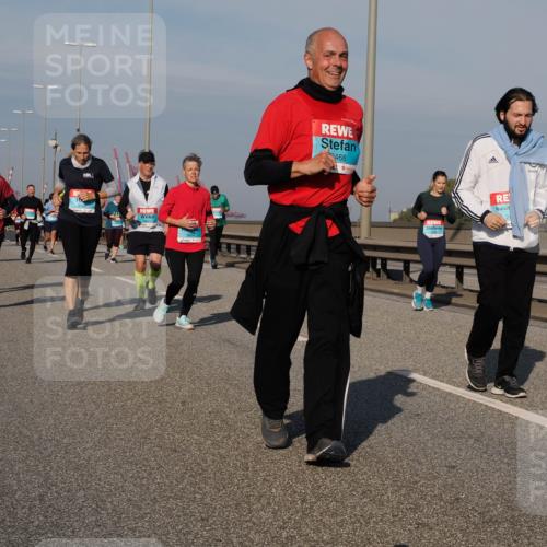 03.10.2025 - Köhlbrandbrückenlauf Fabian Wolf http://msf.ph/oto/9067454 03.10.2025 10:10:19 Position 3 468 meine-sportfotos.de