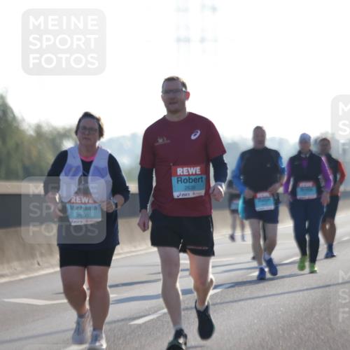 03.10.2025 - Köhlbrandbrückenlauf Jannik Wohlers http://msf.ph/oto/9067535 03.10.2025 09:30:10 Position 3 2650, 2639 meine-sportfotos.de