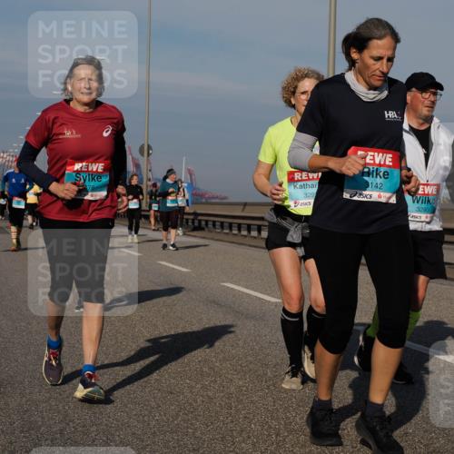 03.10.2025 - Köhlbrandbrückenlauf Fabian Wolf http://msf.ph/oto/9067538 03.10.2025 10:10:23 Position 3 478, 329, 3142, 3293 meine-sportfotos.de