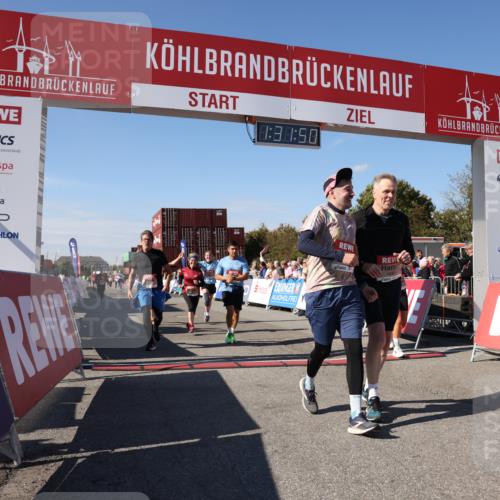 03.10.2025 - Köhlbrandbrückenlauf Lena Gebhardt http://msf.ph/oto/9067539 03.10.2025 13:31:50 Ziel 4415, 4416, 4842, 4902, 4935, 5057, 5267, 5463, 5817, 6072, 6103, 6297, 6452, 6736 meine-sportfotos.de