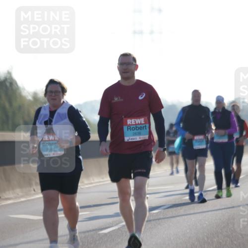 03.10.2025 - Köhlbrandbrückenlauf Jannik Wohlers http://msf.ph/oto/9067542 03.10.2025 09:30:10 Position 3 2650, 2639 meine-sportfotos.de