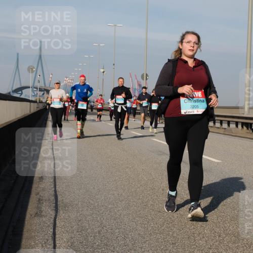 03.10.2025 - Köhlbrandbrückenlauf Fabian Wolf http://msf.ph/oto/9067578 03.10.2025 10:10:25 Position 3 2205 meine-sportfotos.de