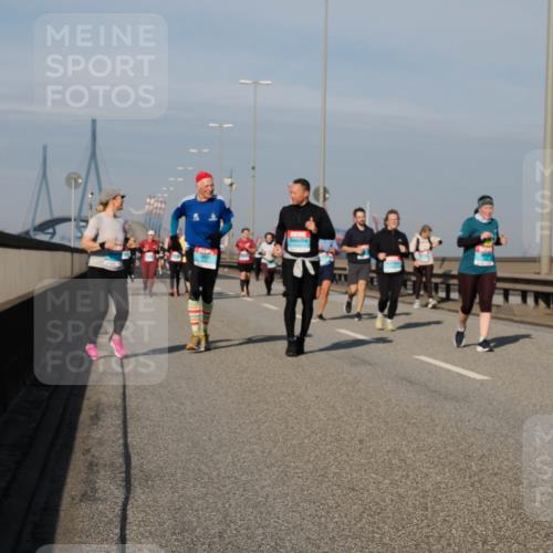 03.10.2025 - Köhlbrandbrückenlauf Fabian Wolf http://msf.ph/oto/9067632 03.10.2025 10:10:27 Position 3  meine-sportfotos.de