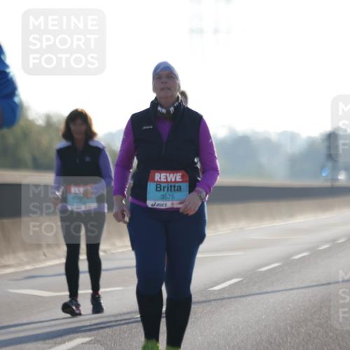 03.10.2025 - Köhlbrandbrückenlauf Jannik Wohlers http://msf.ph/oto/9067636 03.10.2025 09:30:20 Position 3 3575 meine-sportfotos.de