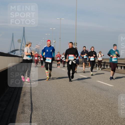 03.10.2025 - Köhlbrandbrückenlauf Fabian Wolf http://msf.ph/oto/9067637 03.10.2025 10:10:27 Position 3  meine-sportfotos.de