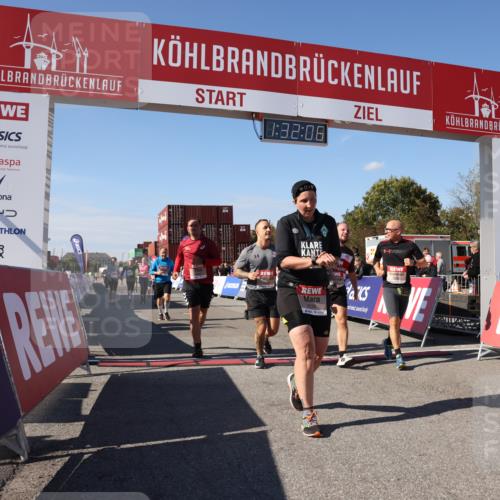 03.10.2025 - Köhlbrandbrückenlauf Lena Gebhardt http://msf.ph/oto/9067669 03.10.2025 13:32:06 Ziel 4443, 4902, 4985, 5155, 5238, 5246, 5247, 5248, 5921, 5922, 5923, 6076, 6126, 6146, 6460 meine-sportfotos.de