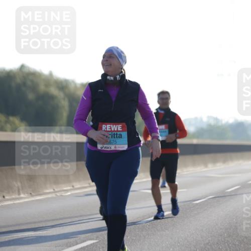 03.10.2025 - Köhlbrandbrückenlauf Jannik Wohlers http://msf.ph/oto/9067679 03.10.2025 09:30:23 Position 3 2653, 575 meine-sportfotos.de