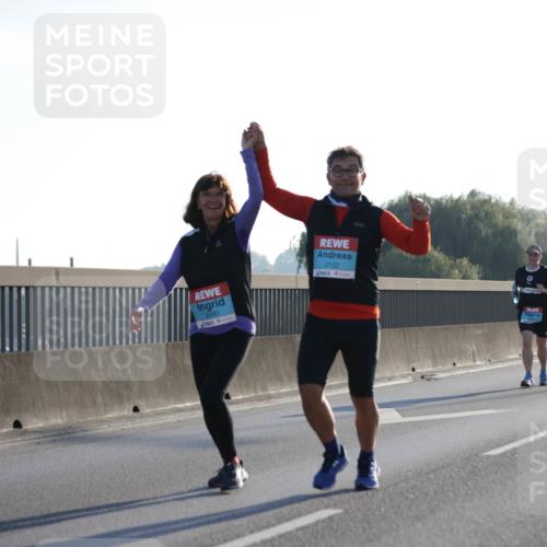 03.10.2025 - Köhlbrandbrückenlauf Jannik Wohlers http://msf.ph/oto/9067751 03.10.2025 09:30:28 Position 3 2490, 2132 meine-sportfotos.de