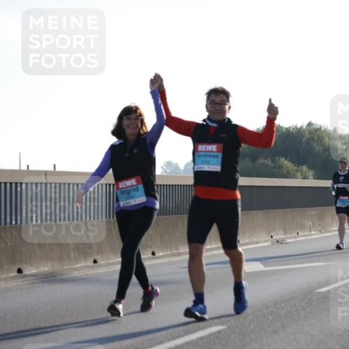 03.10.2025 - Köhlbrandbrückenlauf Jannik Wohlers http://msf.ph/oto/9067755 03.10.2025 09:30:28 Position 3 2490, 2132 meine-sportfotos.de
