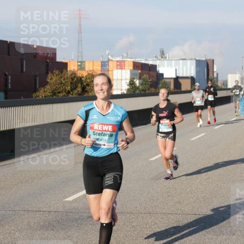 03.10.2025 - Köhlbrandbrückenlauf Jannik Wohlers http://msf.ph/oto/9067826 03.10.2025 09:47:01 Position 3 8458 meine-sportfotos.de