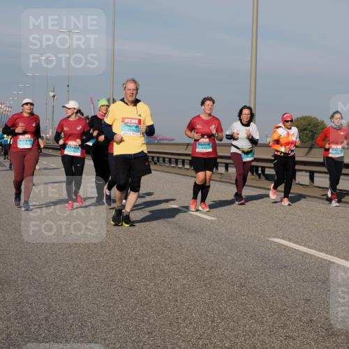 03.10.2025 - Köhlbrandbrückenlauf Fabian Wolf http://msf.ph/oto/9067835 03.10.2025 10:10:37 Position 3 2518, 2830 meine-sportfotos.de