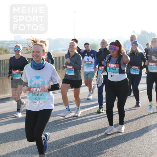 03.10.2025 - Köhlbrandbrückenlauf Lena Gebhardt http://msf.ph/oto/9067925 03.10.2025 09:24:03 Position 1 1394, 2276, 3110, 914, 1827 meine-sportfotos.de