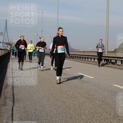 03.10.2025 - Köhlbrandbrückenlauf Fabian Wolf http://msf.ph/oto/9067959 03.10.2025 10:10:45 Position 3 2149 meine-sportfotos.de