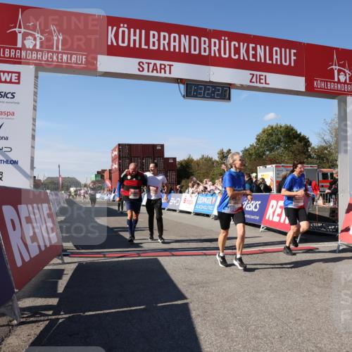 03.10.2025 - Köhlbrandbrückenlauf Lena Gebhardt http://msf.ph/oto/9067964 03.10.2025 13:32:27 Ziel 4485, 4578, 4966, 5286, 5357, 5891, 5892, 6141, 6304 meine-sportfotos.de