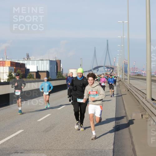 03.10.2025 - Köhlbrandbrückenlauf Jannik Wohlers http://msf.ph/oto/9067965 03.10.2025 09:47:18 Position 3  meine-sportfotos.de