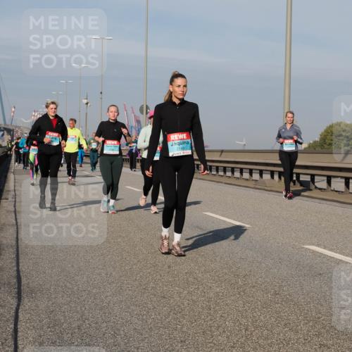 03.10.2025 - Köhlbrandbrückenlauf Fabian Wolf http://msf.ph/oto/9067981 03.10.2025 10:10:46 Position 3 2149 meine-sportfotos.de