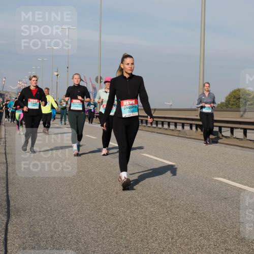 03.10.2025 - Köhlbrandbrückenlauf Fabian Wolf http://msf.ph/oto/9067986 03.10.2025 10:10:46 Position 3 2149 meine-sportfotos.de