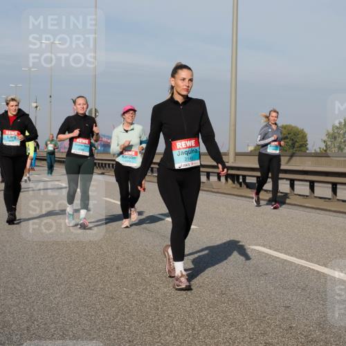 03.10.2025 - Köhlbrandbrückenlauf Fabian Wolf http://msf.ph/oto/9068015 03.10.2025 10:10:47 Position 3 2386, 2149 meine-sportfotos.de