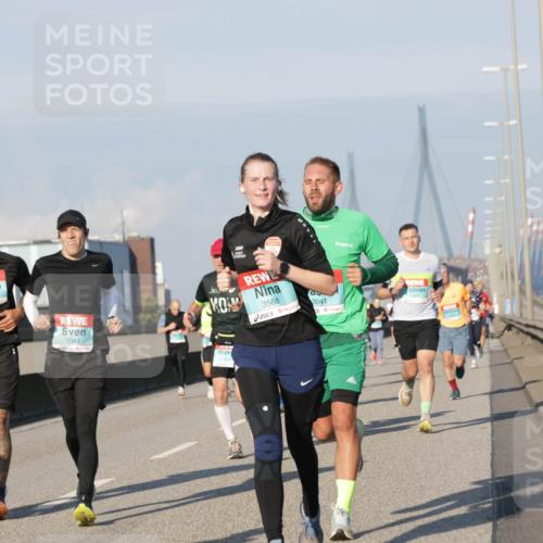 03.10.2025 - Köhlbrandbrückenlauf Jannik Wohlers http://msf.ph/oto/9068072 03.10.2025 09:47:34 Position 3 1194, 1043, 3568, 3041 meine-sportfotos.de