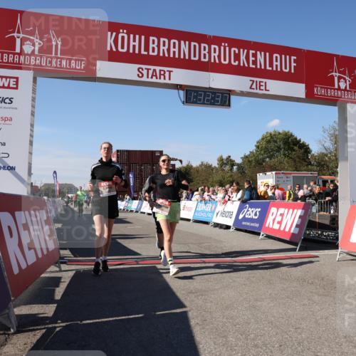 03.10.2025 - Köhlbrandbrückenlauf Lena Gebhardt http://msf.ph/oto/9068099 03.10.2025 13:32:38 Ziel 5226, 5255, 5286, 5442, 5876, 6141, 6360 meine-sportfotos.de