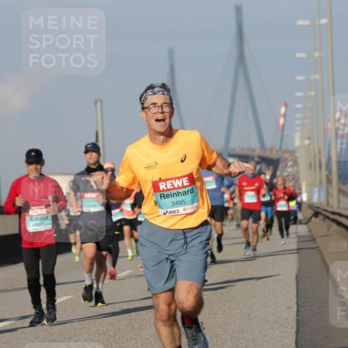 03.10.2025 - Köhlbrandbrückenlauf Jannik Wohlers http://msf.ph/oto/9068189 03.10.2025 09:47:40 Position 3 3495 meine-sportfotos.de