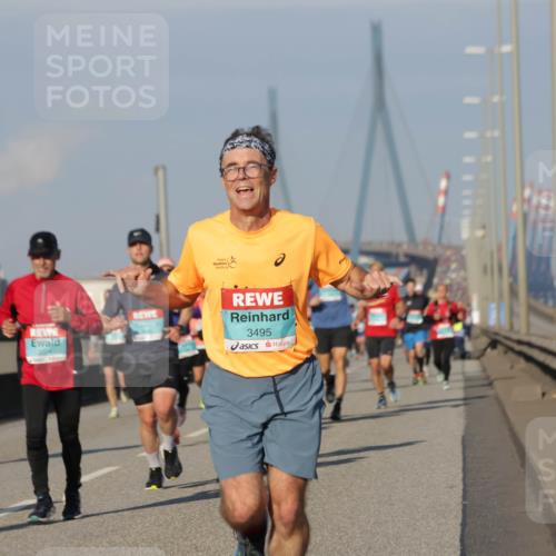 03.10.2025 - Köhlbrandbrückenlauf Jannik Wohlers http://msf.ph/oto/9068211 03.10.2025 09:47:41 Position 3 3495 meine-sportfotos.de