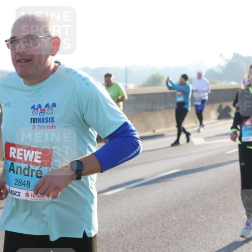 03.10.2025 - Köhlbrandbrückenlauf Lena Gebhardt http://msf.ph/oto/9068236 03.10.2025 09:24:14 Position 1 2848 meine-sportfotos.de