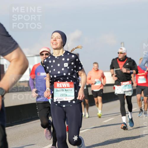 03.10.2025 - Köhlbrandbrückenlauf Jannik Wohlers http://msf.ph/oto/9068311 03.10.2025 09:47:46 Position 3 2979 meine-sportfotos.de