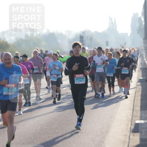 03.10.2025 - Köhlbrandbrückenlauf Jannik Wohlers http://msf.ph/oto/9068348 03.10.2025 09:16:18 Position 3 3250, 1089 meine-sportfotos.de