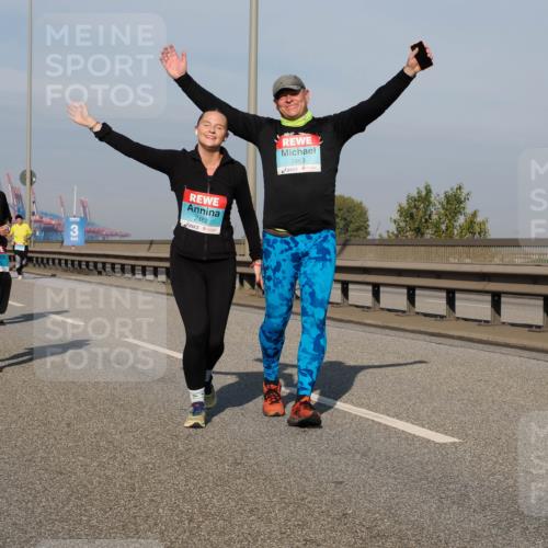 03.10.2025 - Köhlbrandbrückenlauf Fabian Wolf http://msf.ph/oto/9068400 03.10.2025 10:11:07 Position 3 2462, 2463 meine-sportfotos.de