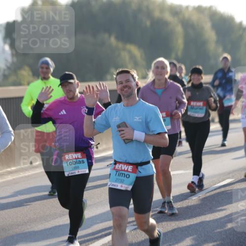 03.10.2025 - Köhlbrandbrückenlauf Jannik Wohlers http://msf.ph/oto/9068431 03.10.2025 09:16:25 Position 3 3802, 1188, 2732, 1516 meine-sportfotos.de