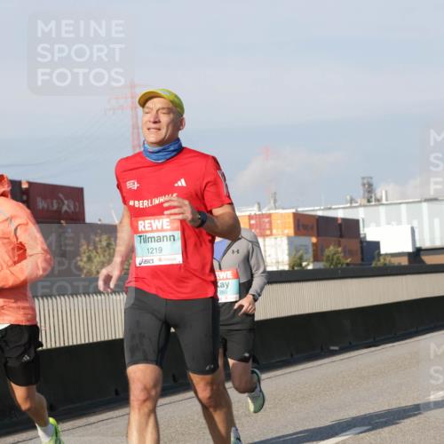 03.10.2025 - Köhlbrandbrückenlauf Jannik Wohlers http://msf.ph/oto/9068438 03.10.2025 09:47:53 Position 3 1292, 1219, 380 meine-sportfotos.de