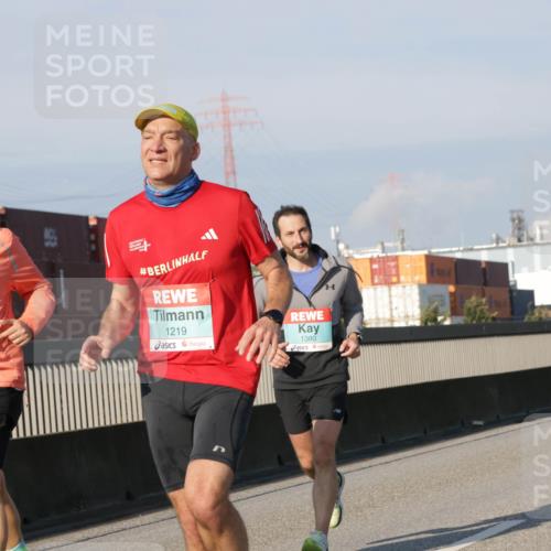 03.10.2025 - Köhlbrandbrückenlauf Jannik Wohlers http://msf.ph/oto/9068449 03.10.2025 09:47:53 Position 3 1292, 1219, 1380 meine-sportfotos.de