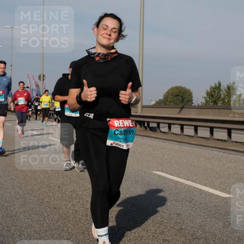 03.10.2025 - Köhlbrandbrückenlauf Fabian Wolf http://msf.ph/oto/9068475 03.10.2025 10:11:11 Position 3 297 meine-sportfotos.de