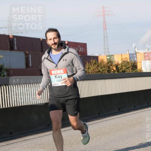 03.10.2025 - Köhlbrandbrückenlauf Jannik Wohlers http://msf.ph/oto/9068505 03.10.2025 09:47:54 Position 3 1380 meine-sportfotos.de