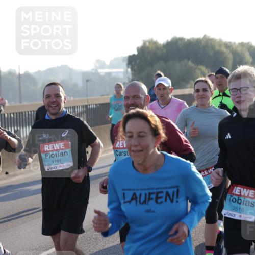 03.10.2025 - Köhlbrandbrückenlauf Jannik Wohlers http://msf.ph/oto/9068551 03.10.2025 09:16:29 Position 3 1227, 1181, 37, 3516 meine-sportfotos.de
