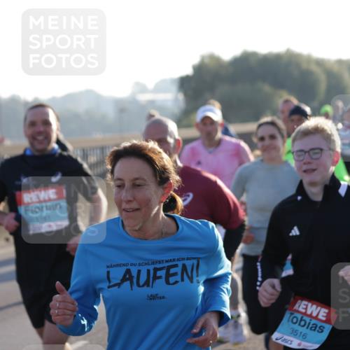 03.10.2025 - Köhlbrandbrückenlauf Jannik Wohlers http://msf.ph/oto/9068562 03.10.2025 09:16:29 Position 3 3516 meine-sportfotos.de