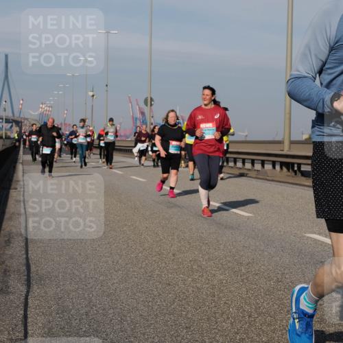 03.10.2025 - Köhlbrandbrückenlauf Fabian Wolf http://msf.ph/oto/9068568 03.10.2025 10:11:15 Position 3 346 meine-sportfotos.de