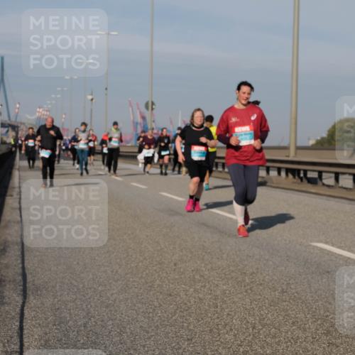 03.10.2025 - Köhlbrandbrückenlauf Fabian Wolf http://msf.ph/oto/9068589 03.10.2025 10:11:15 Position 3  meine-sportfotos.de