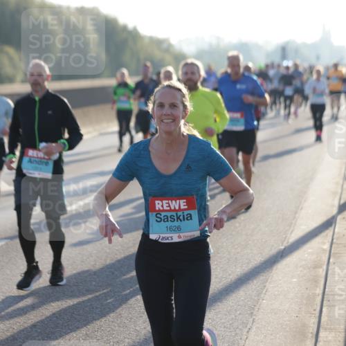 03.10.2025 - Köhlbrandbrückenlauf Jannik Wohlers http://msf.ph/oto/9068648 03.10.2025 09:16:32 Position 3 1626 meine-sportfotos.de