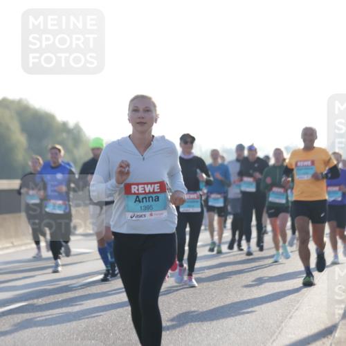 03.10.2025 - Köhlbrandbrückenlauf Jannik Wohlers http://msf.ph/oto/9068683 03.10.2025 09:16:39 Position 3 1395 meine-sportfotos.de