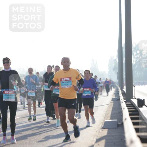 03.10.2025 - Köhlbrandbrückenlauf Jannik Wohlers http://msf.ph/oto/9068714 03.10.2025 09:16:40 Position 3 3710, 2814, 1428, 2677 meine-sportfotos.de