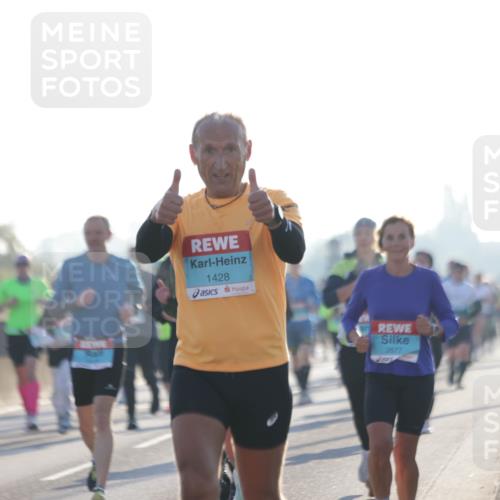 03.10.2025 - Köhlbrandbrückenlauf Jannik Wohlers http://msf.ph/oto/9068762 03.10.2025 09:16:41 Position 3 1428, 2677 meine-sportfotos.de