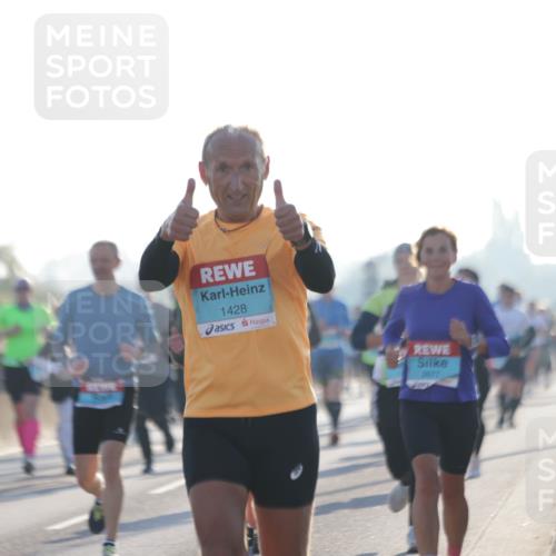 03.10.2025 - Köhlbrandbrückenlauf Jannik Wohlers http://msf.ph/oto/9068765 03.10.2025 09:16:42 Position 3 1428, 2677 meine-sportfotos.de