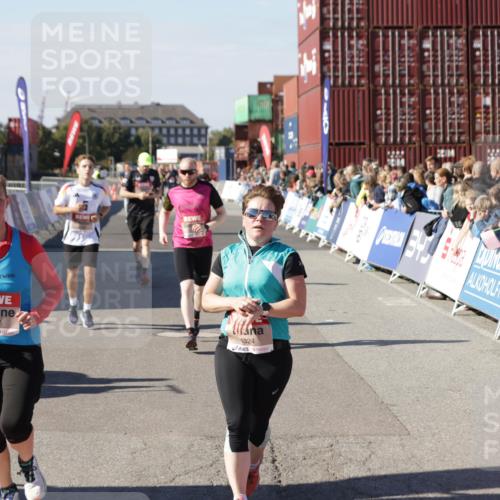03.10.2025 - Köhlbrandbrückenlauf Jannik Wohlers http://msf.ph/oto/9068798 03.10.2025 13:13:29 Ziel 4065, 4324, 4383, 4448, 4580, 4583, 4595, 4853, 5034, 5147, 5261, 5358, 6788, 6789 meine-sportfotos.de